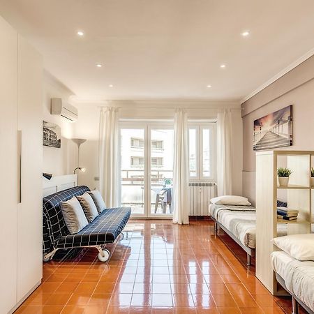 Rome4Guest Ostia 2 Apartment Bagian luar foto