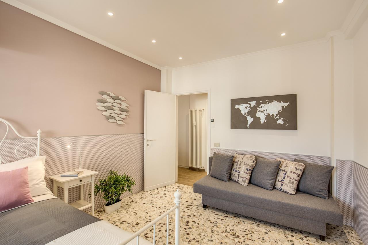 Rome4Guest Ostia 2 Apartment Bagian luar foto
